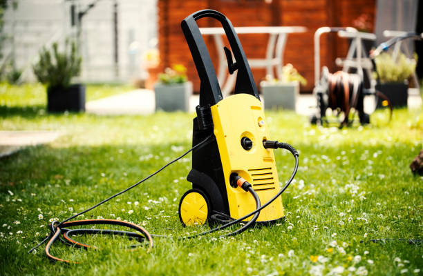 Best Parking Lot and Garage Cleaning  in East Washington, PA